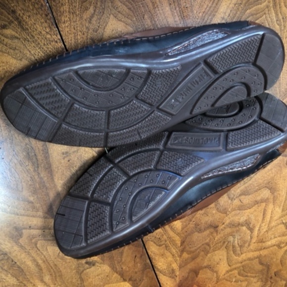 Pikolinos Men size 44